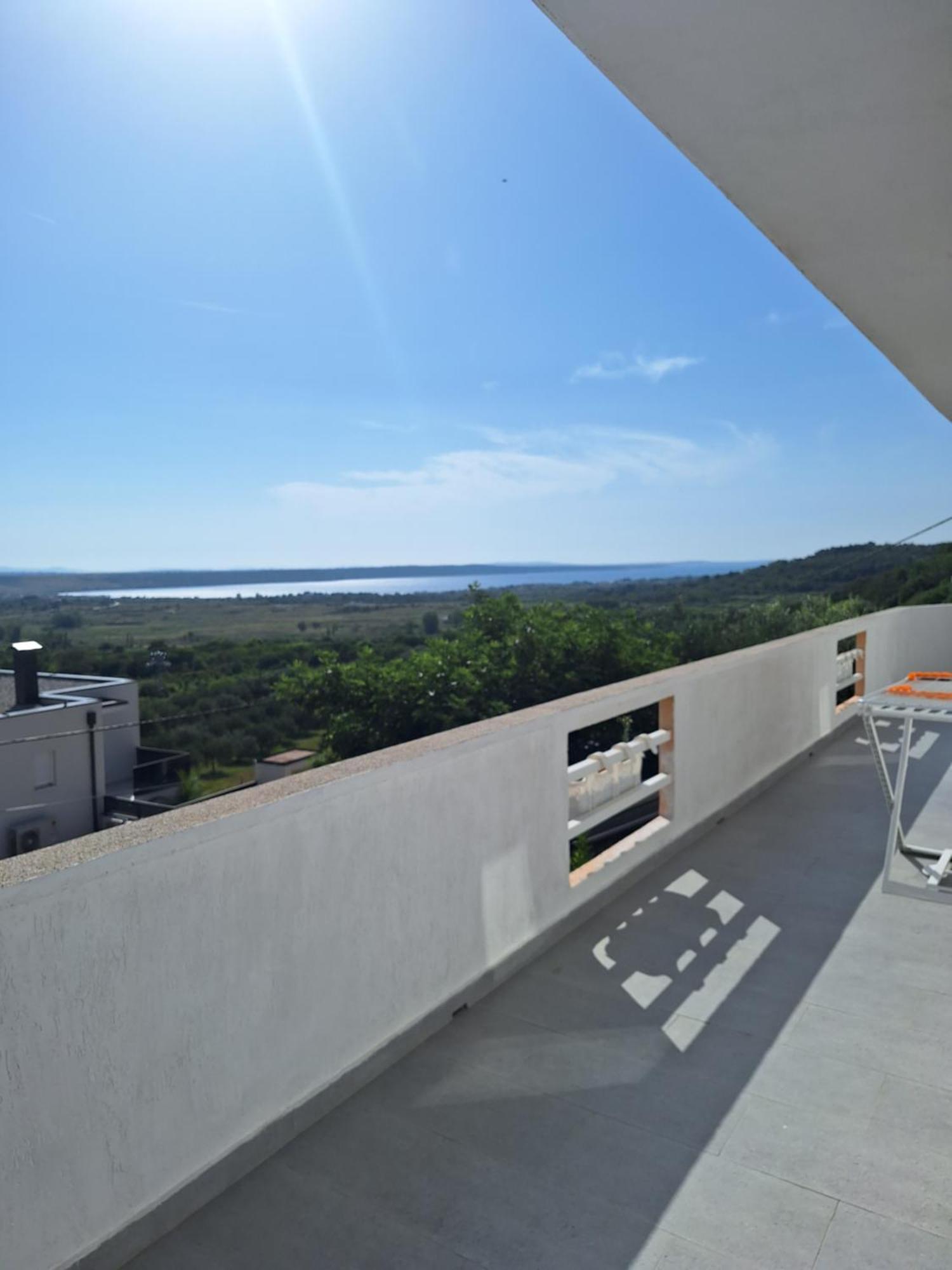 Family Paradise Ražanac Exterior foto